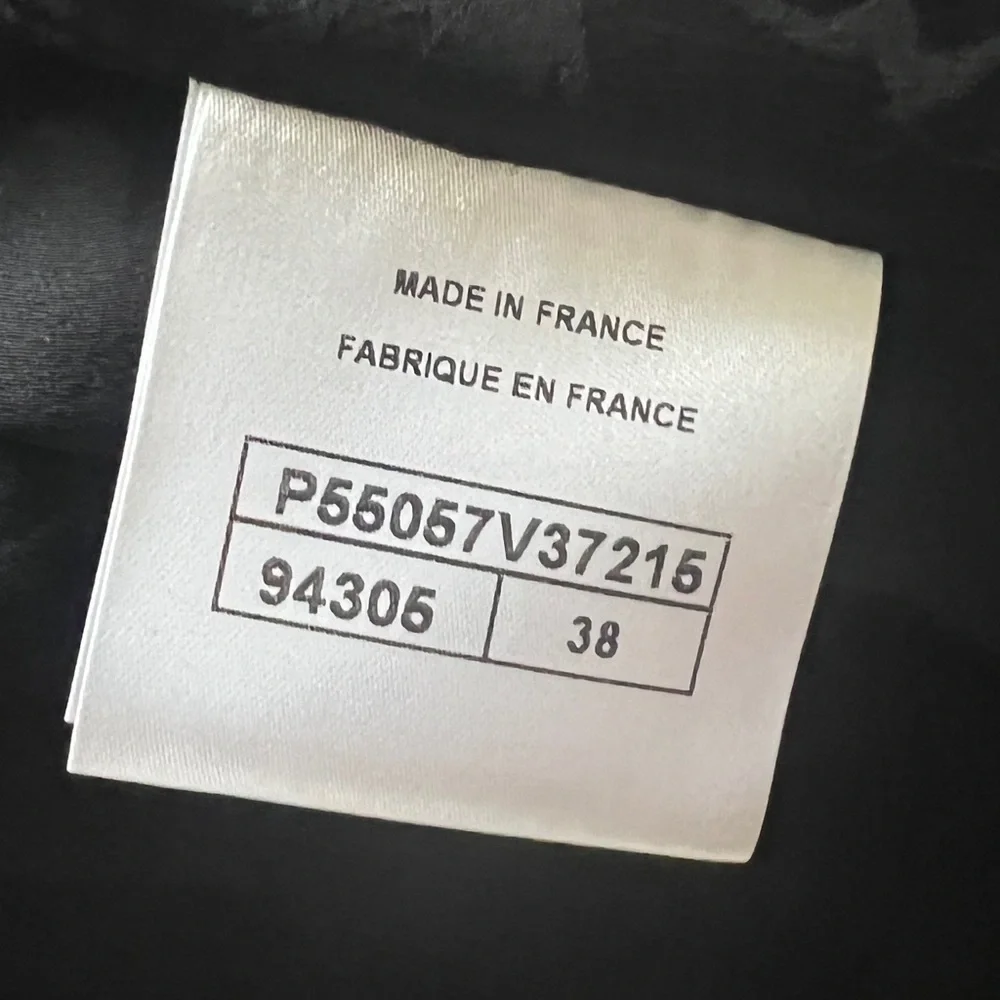 CHANEL Iridescent Tweed Black Zip Crop Jacket NEW - 38 / 2
